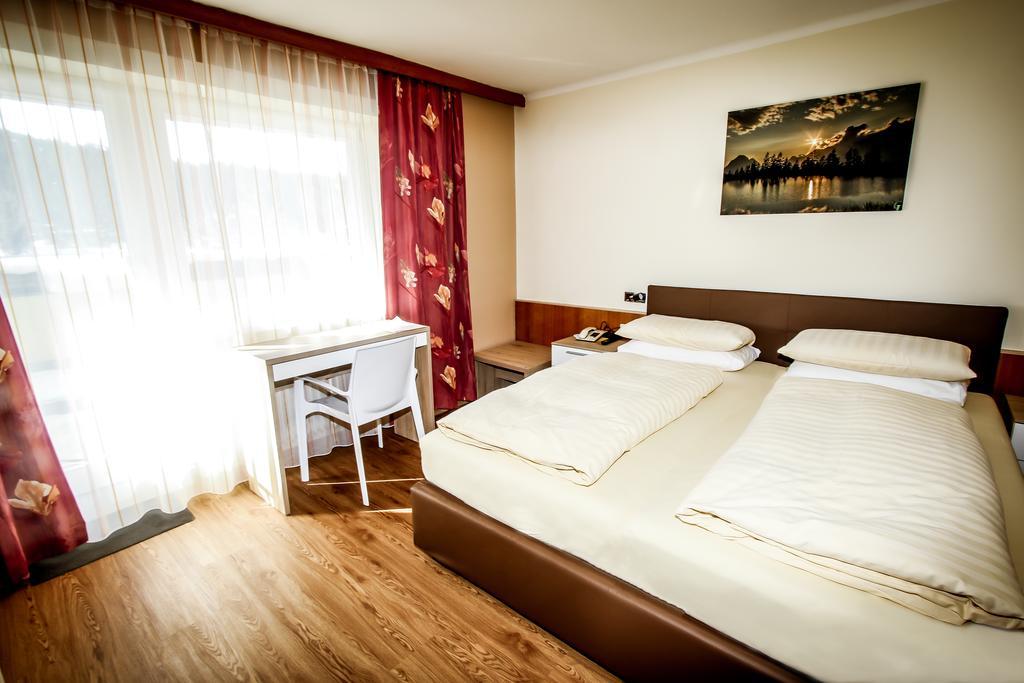 Hotel Cristallago Seefeld in Tirol Kamer foto