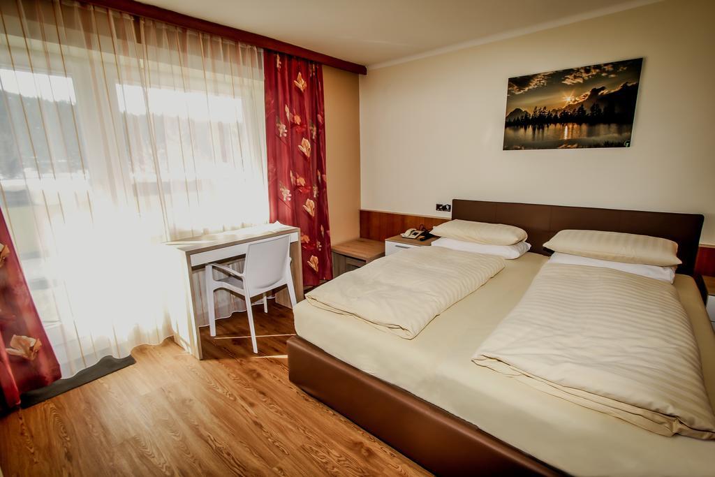 Hotel Cristallago Seefeld in Tirol Buitenkant foto