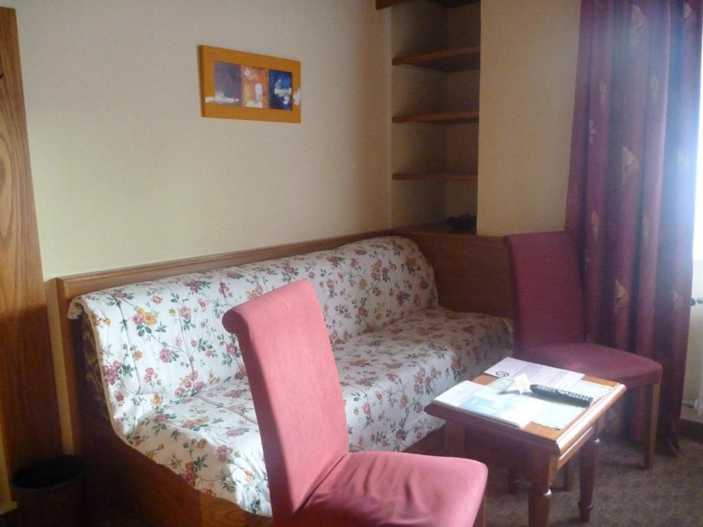 Hotel Cristallago Seefeld in Tirol Buitenkant foto