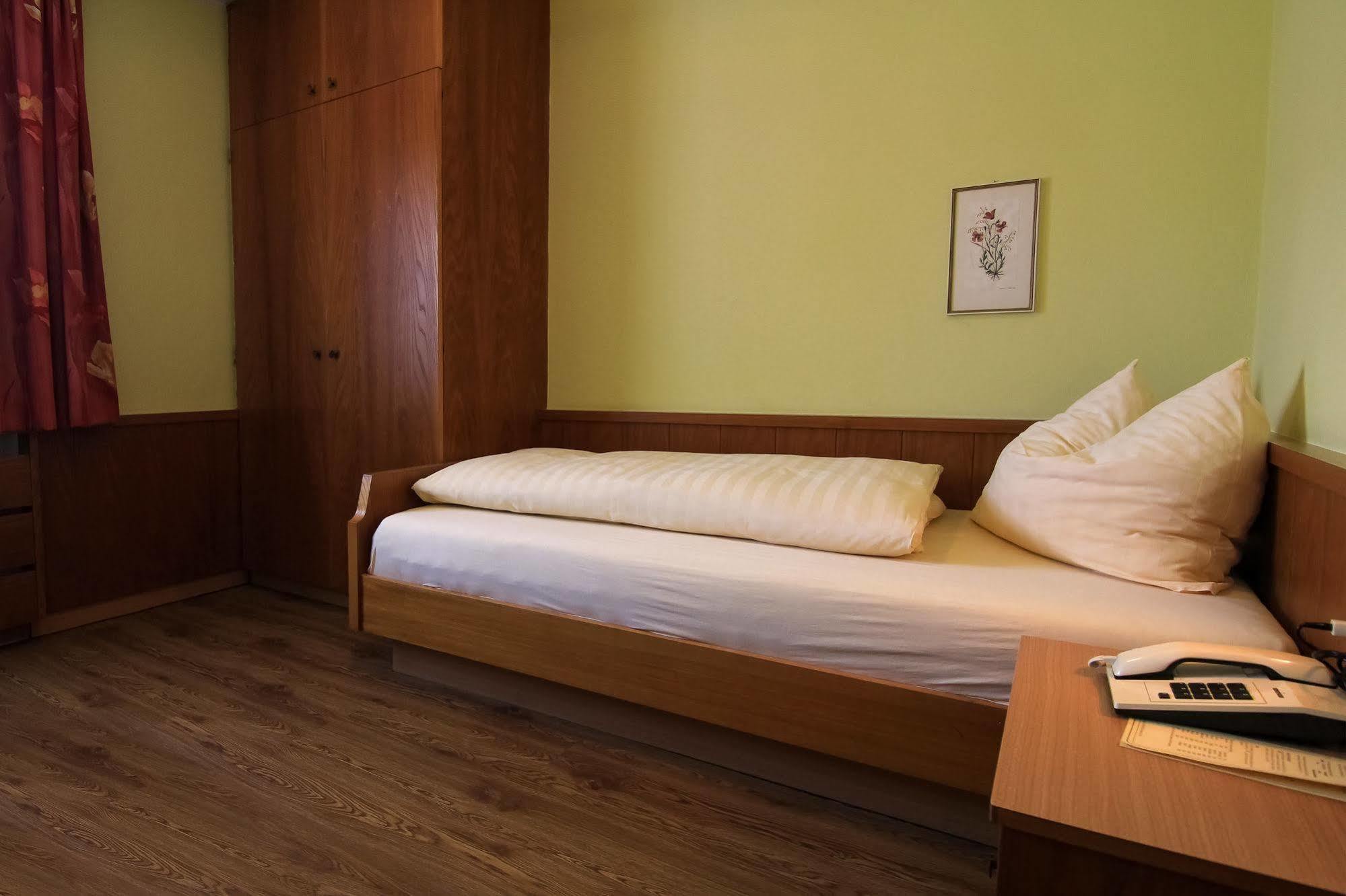 Hotel Cristallago Seefeld in Tirol Buitenkant foto